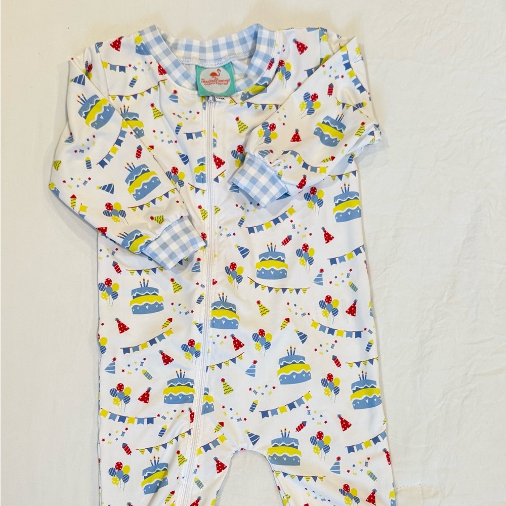 Kids White Birthday Cake Print One-Piece Zipper Romper